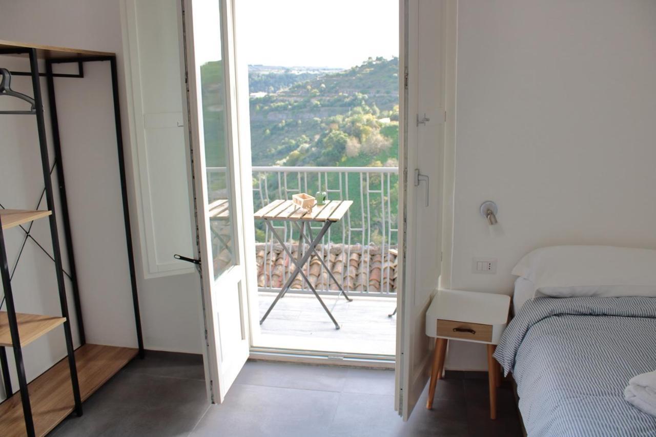 Terrazza Torrenuova Apartman Ragusa Kültér fotó