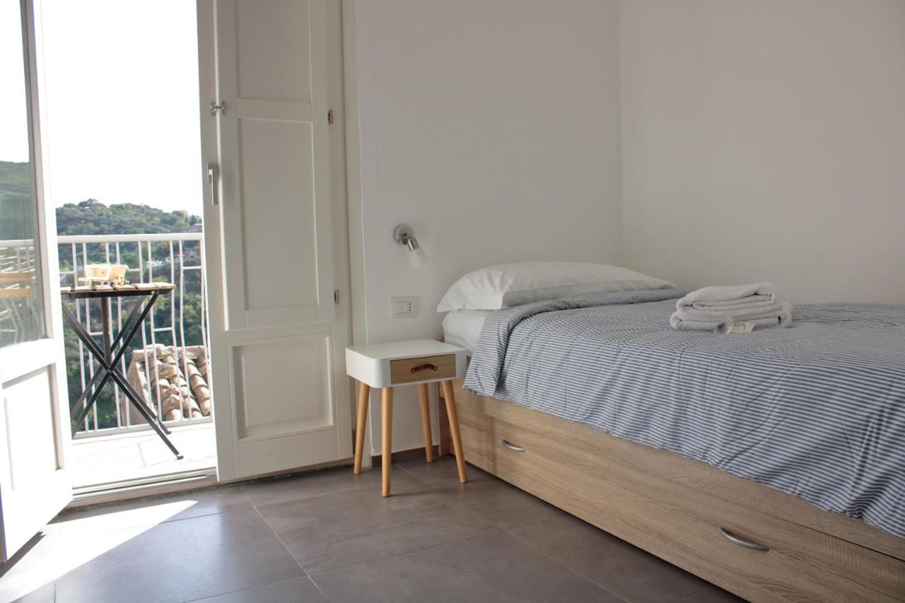 Terrazza Torrenuova Apartman Ragusa Kültér fotó